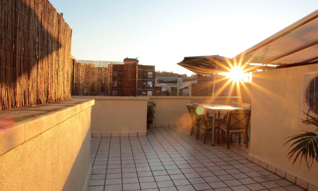 Alguera Apartments Napols Βαρκελώνη Δωμάτιο φωτογραφία