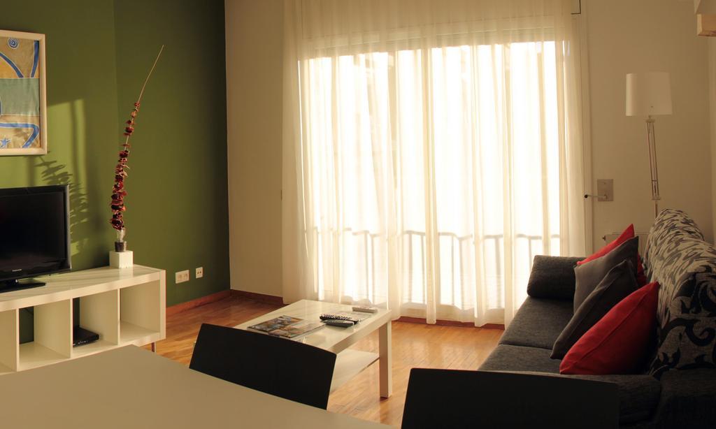 Alguera Apartments Napols Βαρκελώνη Δωμάτιο φωτογραφία